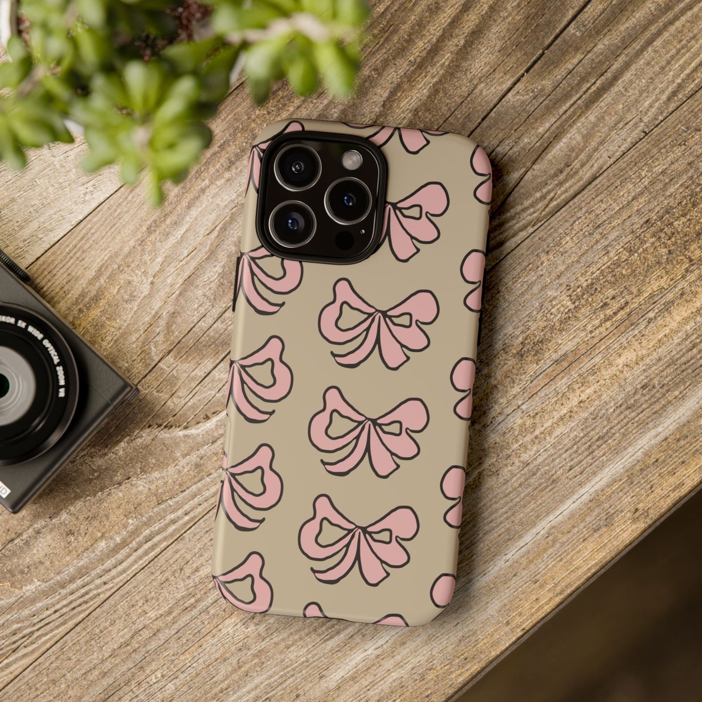 The cutest phone case with bows