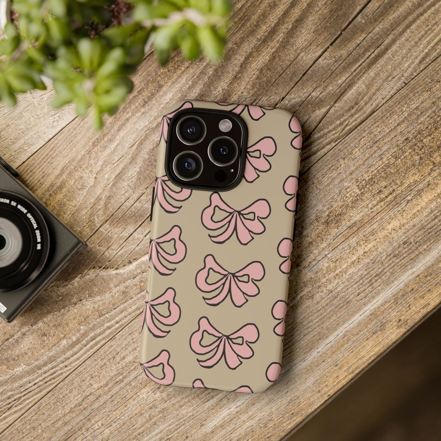 The cutest phone case with bows