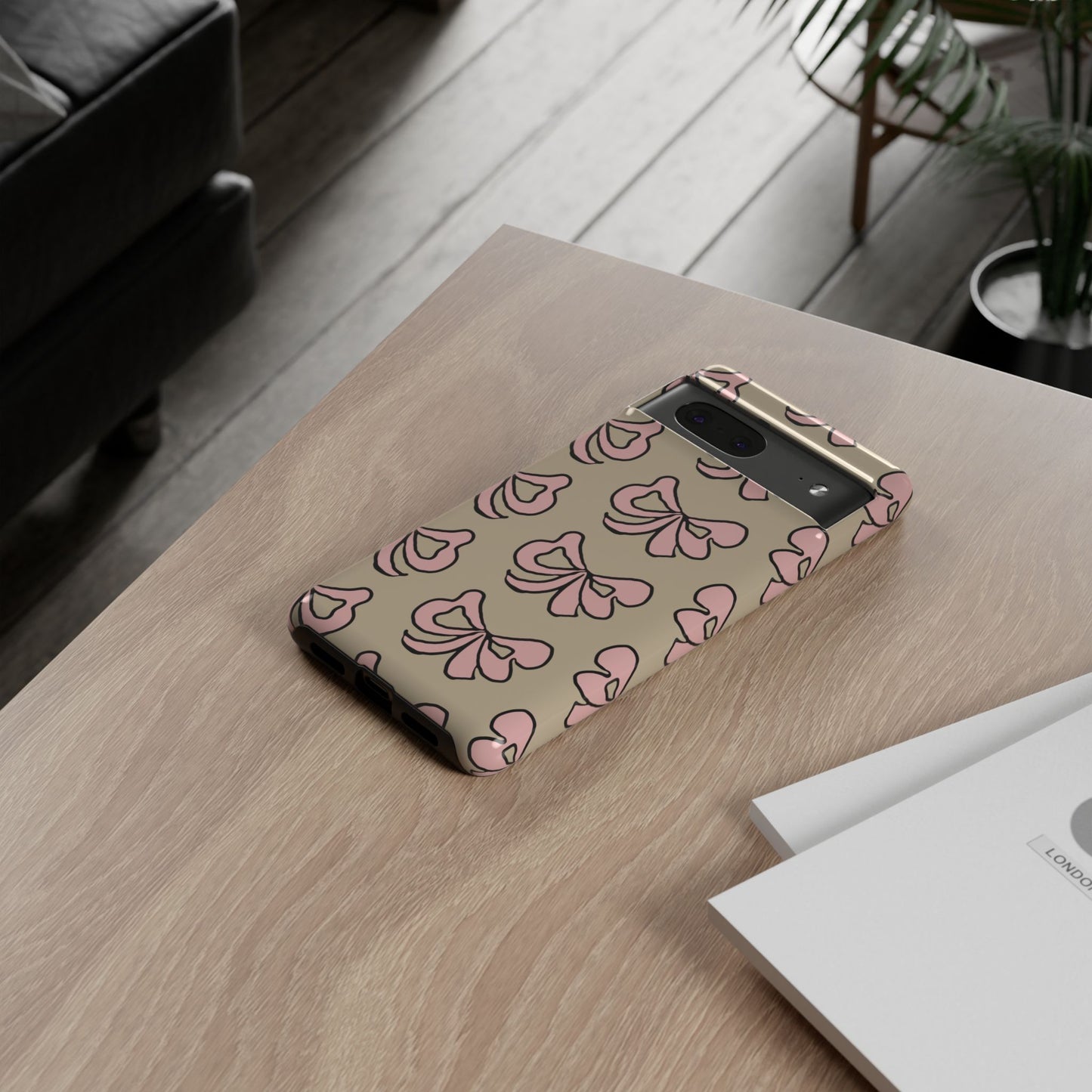 The cutest phone case with bows